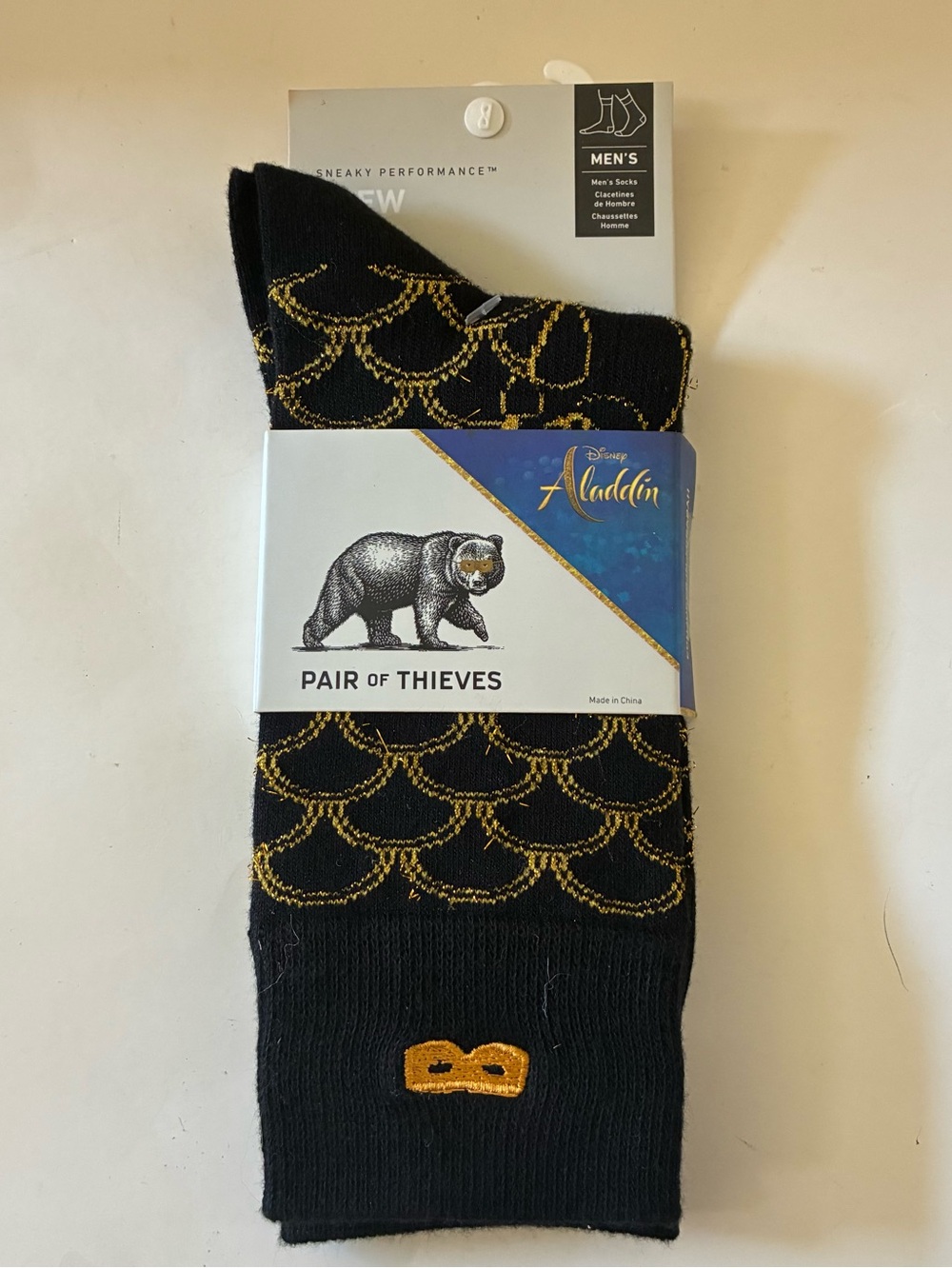 Disney Aladdin Collab Pair of Thieves Men’s Black & Gold Crew Socks size 8-12